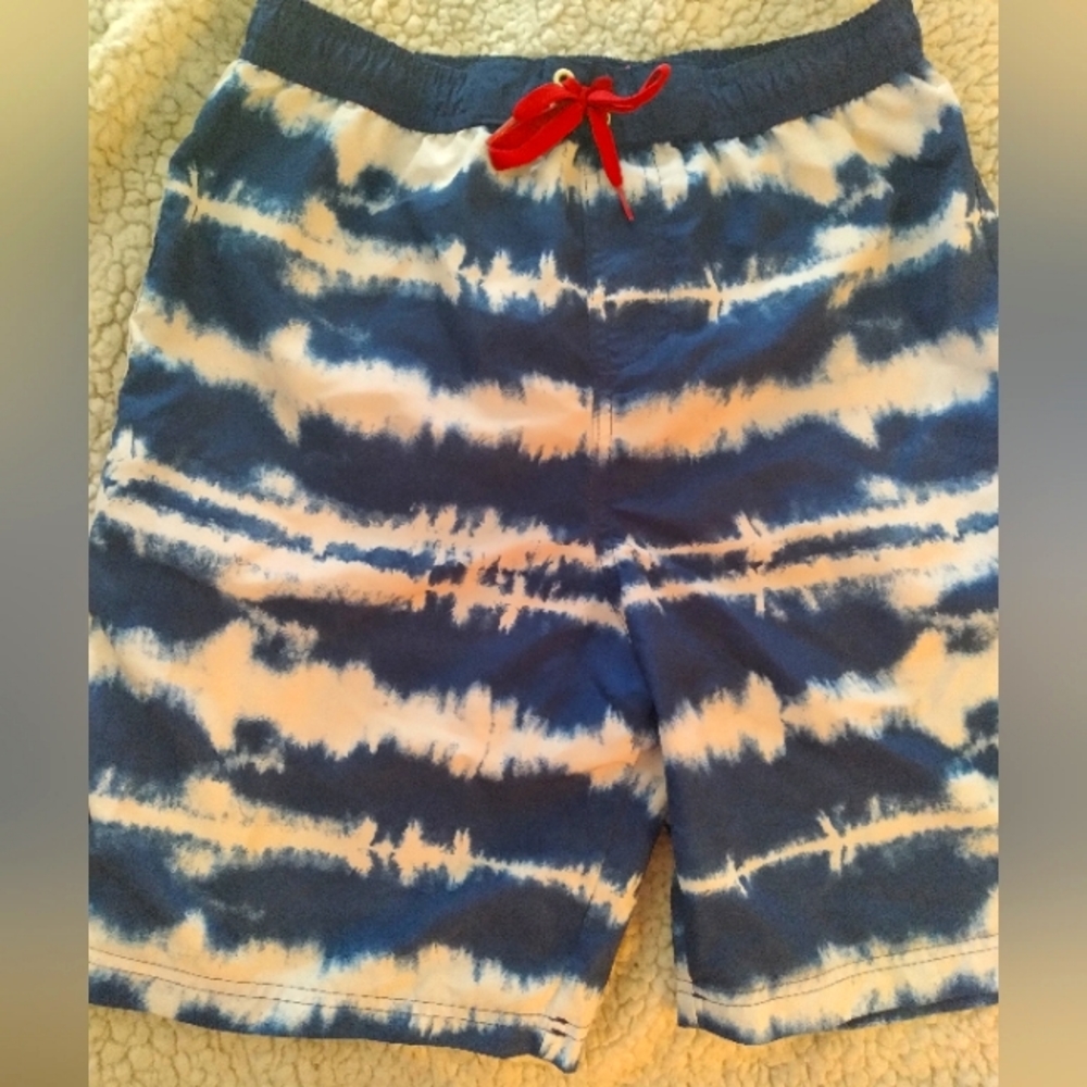 ❤️SALE ITEM Boys size 14 swimming shorts
